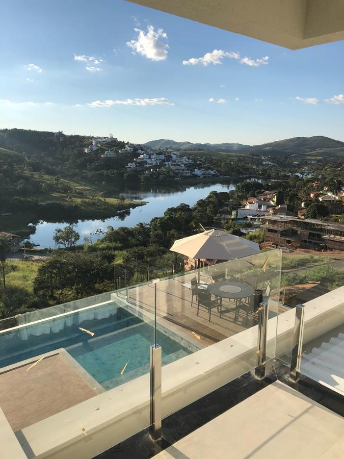 Suites De Luxo Paraiso De Minas Escarpas Capitolio Exterior photo